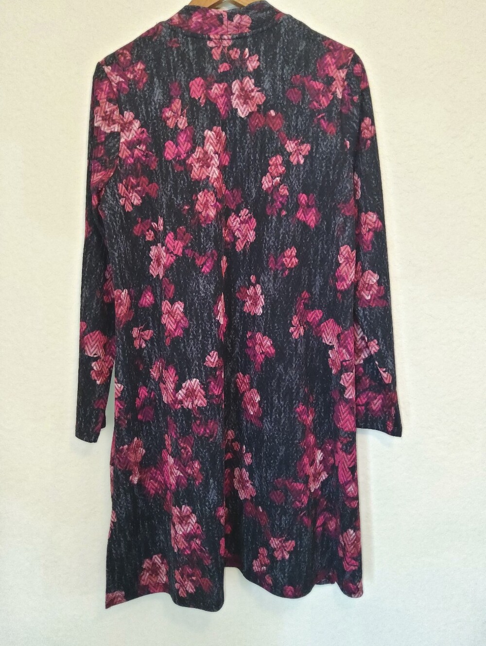 Susan Graver Liquid Knit Open Front Cardigan Womens Large Black Pink Floral - Picture 5 of 7
